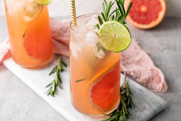 Grapefruit Rosemary Mocktail