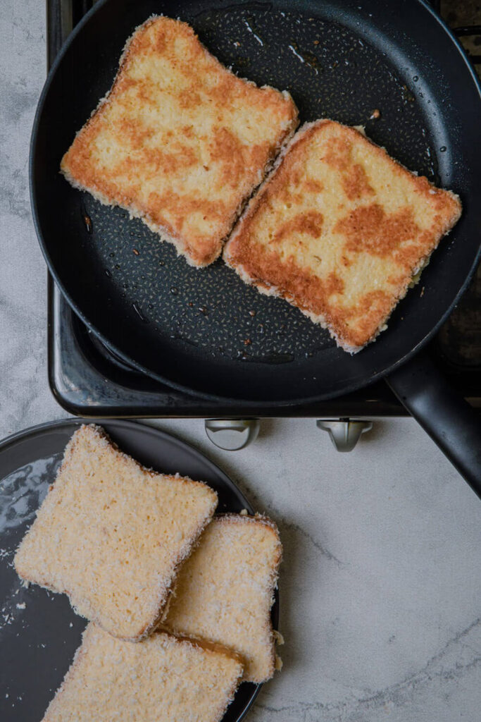 Frying the toasts