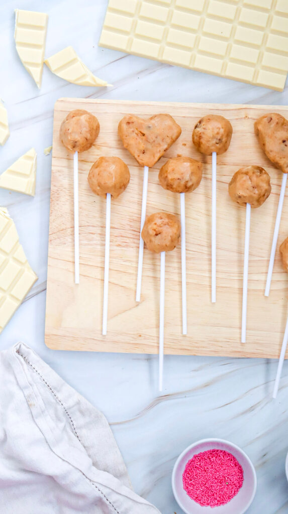 Cake balls and hearts with Popsicle sticks