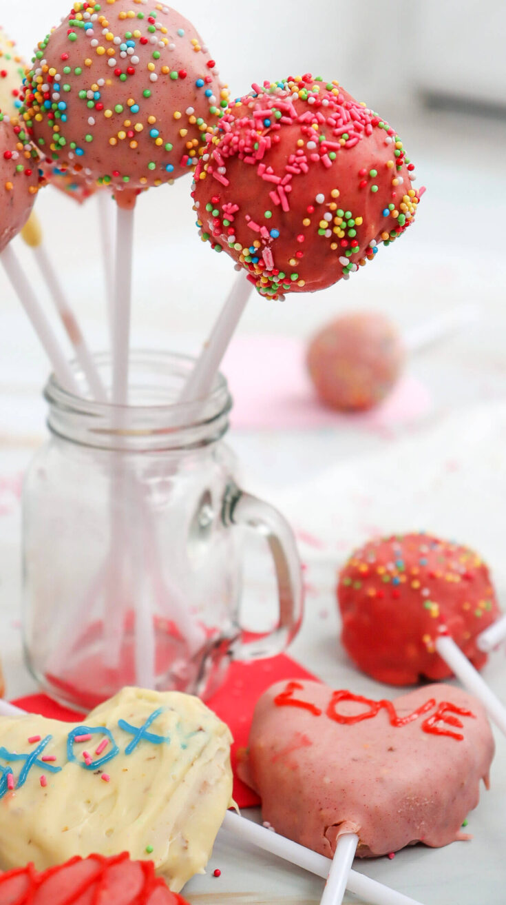 Serving the cake pops on a jar
